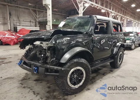 2022 Ford Bronco Outer Banks z USA, uszkodzony, nr VIN 1FMDE5CP1NLB07553